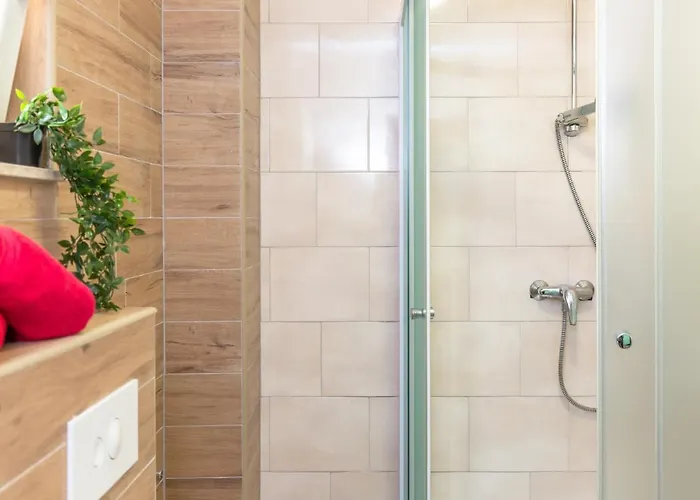 Andela 2 Apartman Makarska