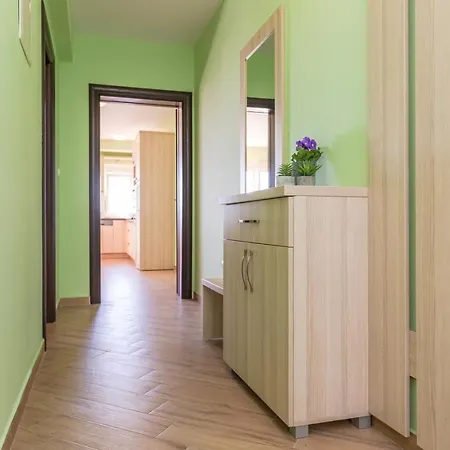 Andela 2 Apartment *