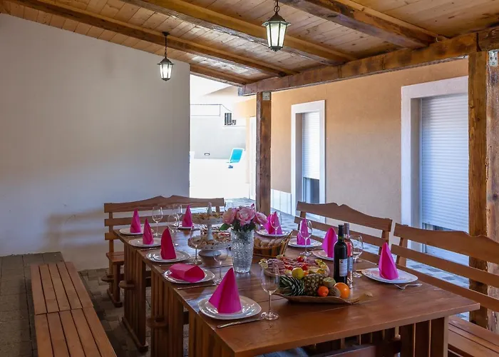 Andela 2 Makarska